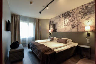 Copyright: : Wayne Photography
Albinsrogatan 53, 214 67 Malmö
0701-902409
alex@wayne.nu Room Superior